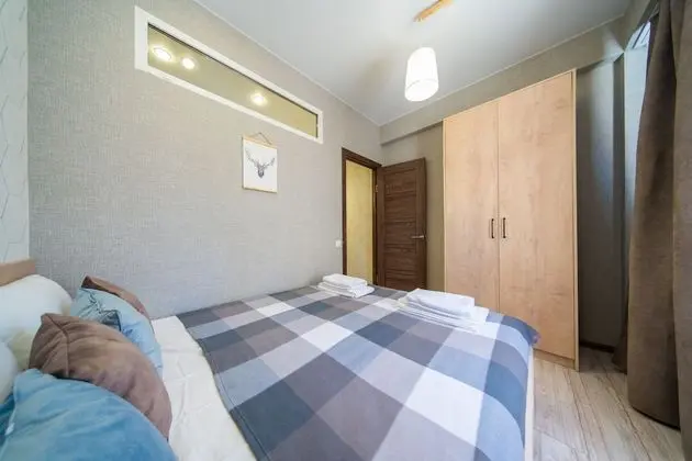More Apartments na Estonskoy 37 k4 205 - Oda