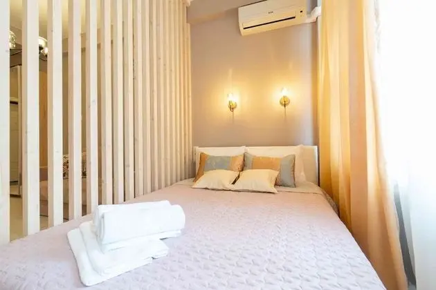 More Apartments na Plotinnoy 2-3 - Oda