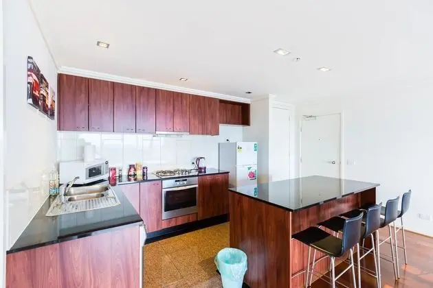 MORGAN, 2BDR Southbank Apartment - Mutfak