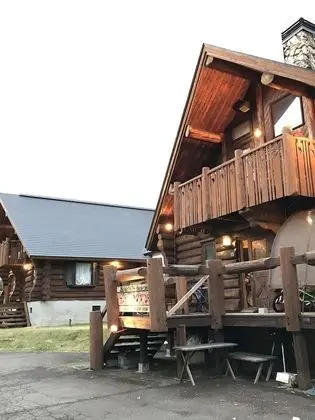 Mori no Log Hotel Kamloops - Dış Mekan