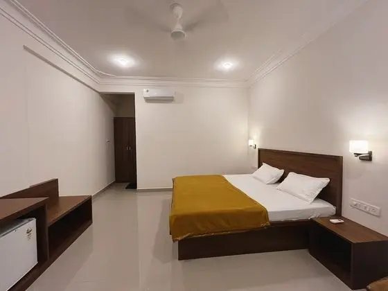 Morjim Sunset Hotel