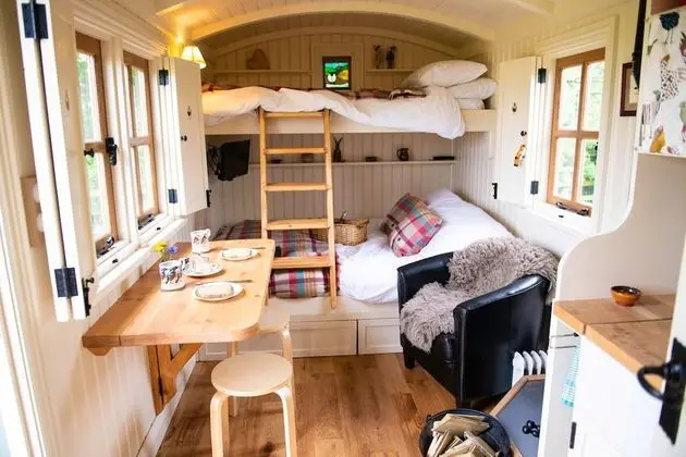Morndyke Shepherds' Huts - Oda