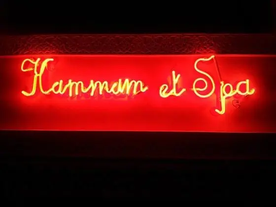 Moroccan House Hotel Casablanca - Havuz
