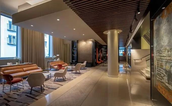 The Morrison Dublin, Curio Collection by Hilton - Lobi