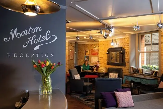 The Morton Hotel - Lobi