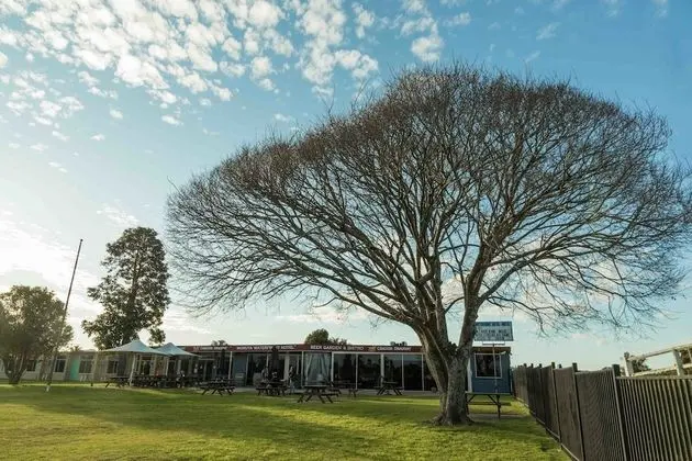 Moruya Waterfront Hotel Motel - 1