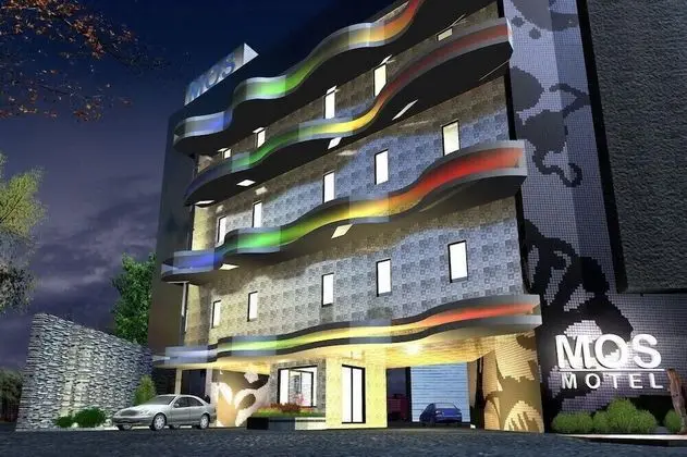 Mos Motel