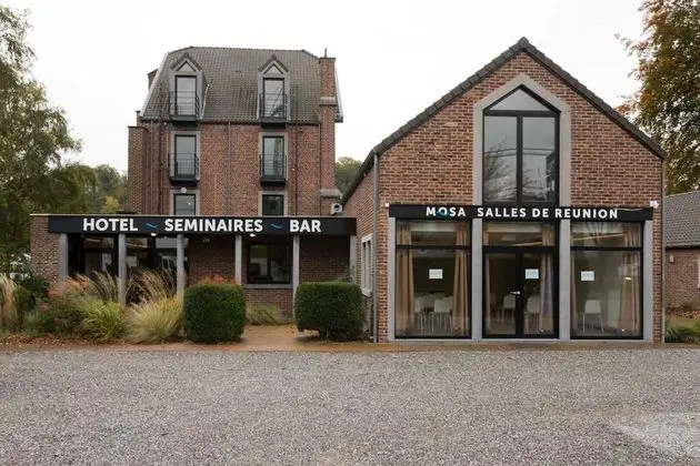 Hotel Mosa - 1