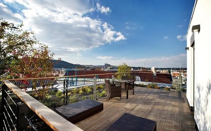 Mosaic House - 1