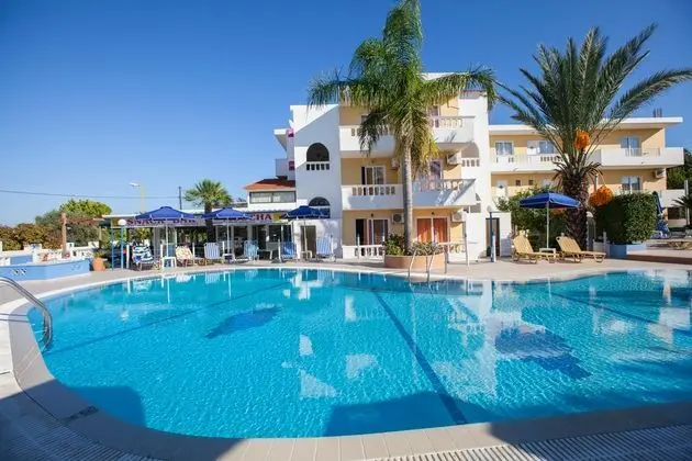 Moscha Hotel - Havuz