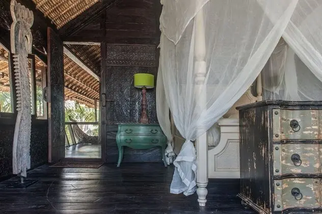 Most Exotic Beachfront Villa Keong - Oda