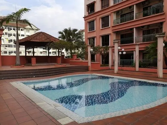 Most Luxurious Penthouse - Havuz