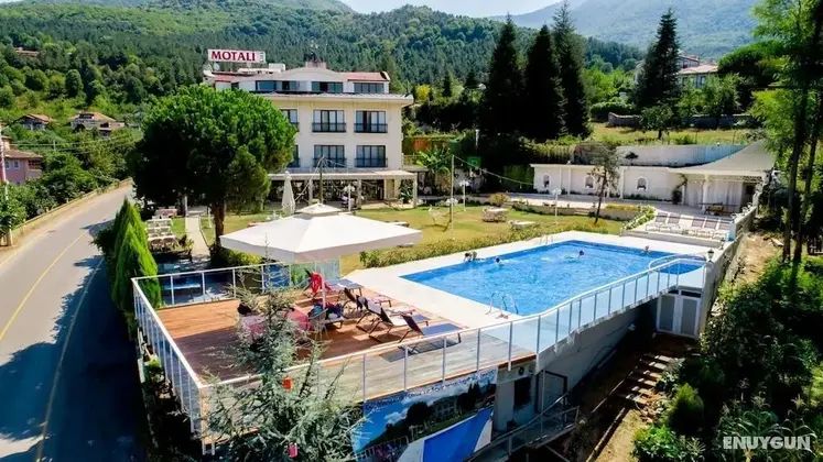 Motali Life Hotel