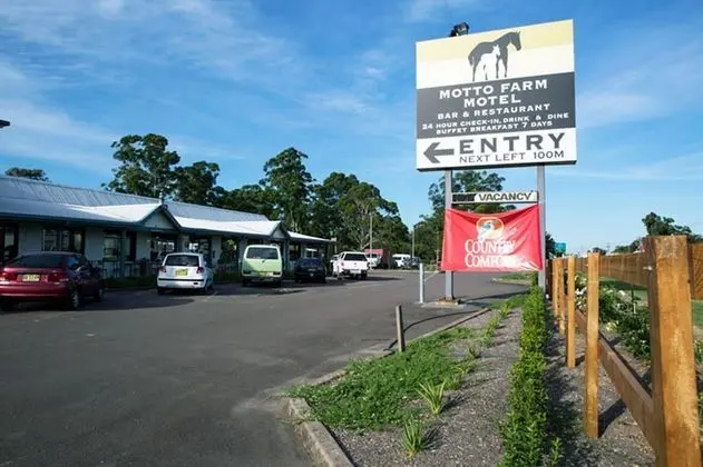 Motto Farm Motel