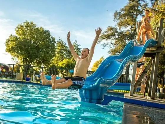 Motueka TOP 10 Holiday Park - Havuz