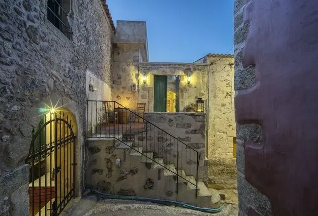Moundros 1620 Venetian residence