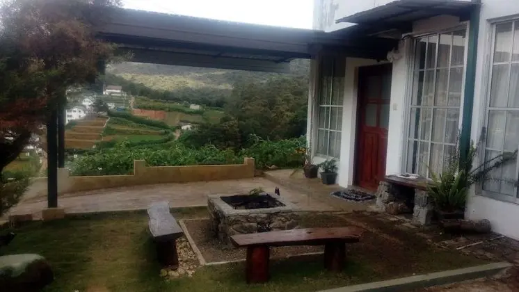 Mount Crest Cottage