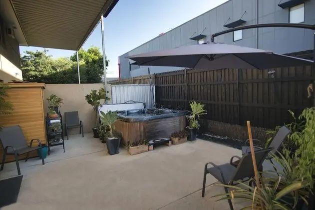 Mount Gravatt Guesthouse - Havuz