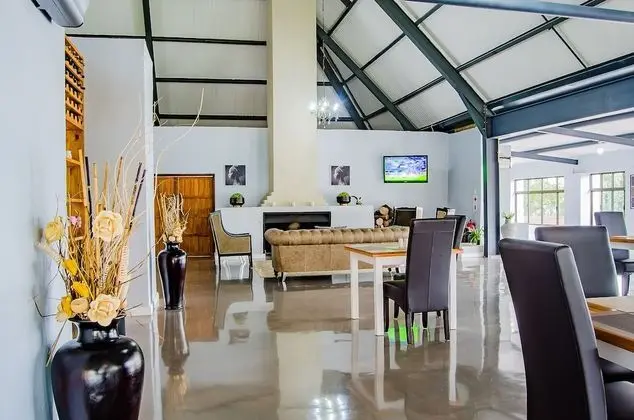 Mount Shekinah Country Hotel - Lobi