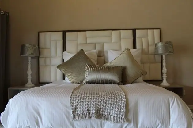 Mount Shekinah Country Hotel - Oda