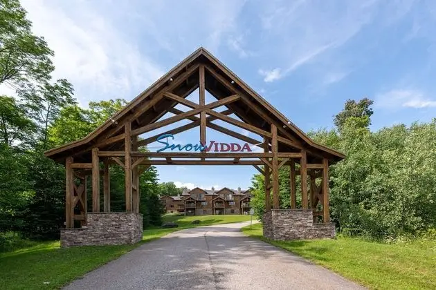 Mount Snow Lodging