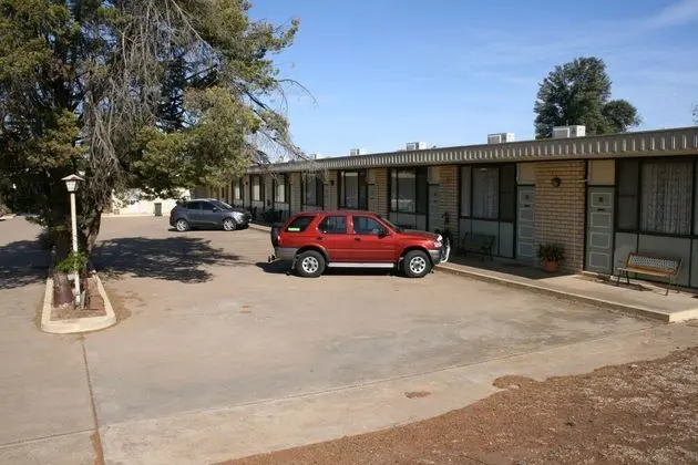 Mount Wycheproof Motor Inn - Dış Mekan