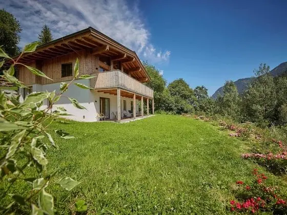 Mountain Chalet on a Skiing Area in Saalbach With Sauna - Öne Çıkan Resim