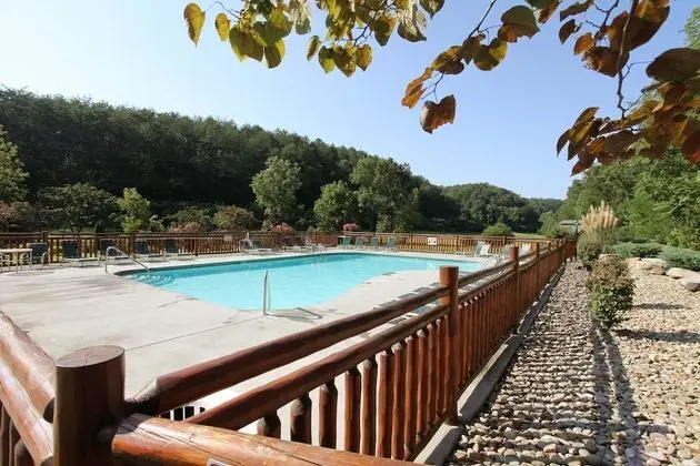 Mountain Fun - One Bedroom Cabin - Havuz