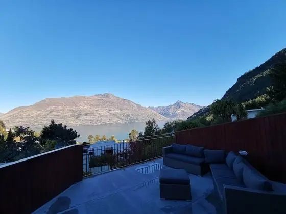 Mountain, lake, sun and this beautiful home