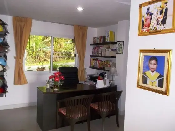 Mountain Sea View Luxury Apartments - Lobi