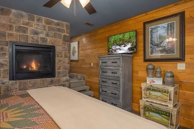 Mountain Sunrise Pool Cottage - Oda
