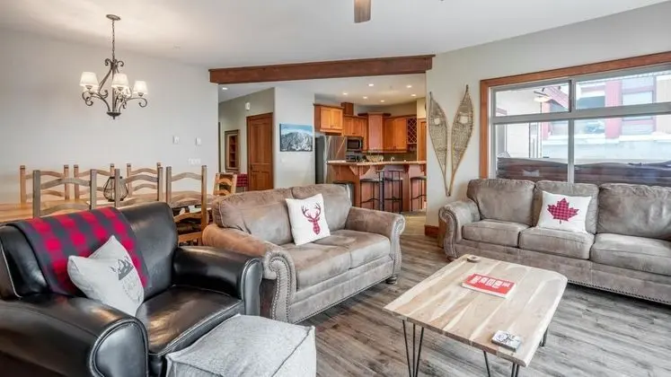 Mountain Time - Spacious w/ Private Hot Tub and an Amazing View - Öne Çıkan Resim