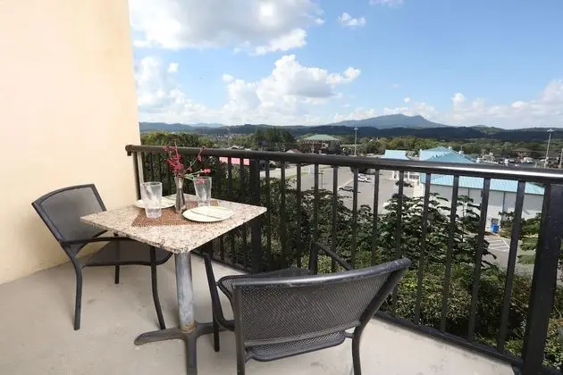 Mountain View Condo 1205 - Two Bedroom Condo - Yerinde Yemek
