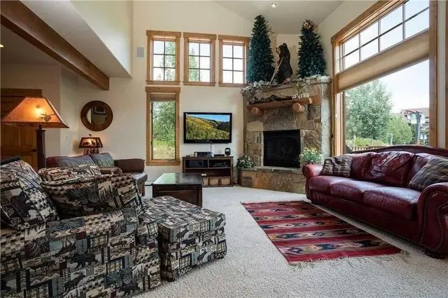 Mountain View At Eagleridge Town Homes