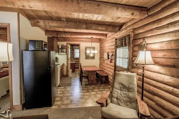 Mountainaire Inn and Log Cabins - Mutfak