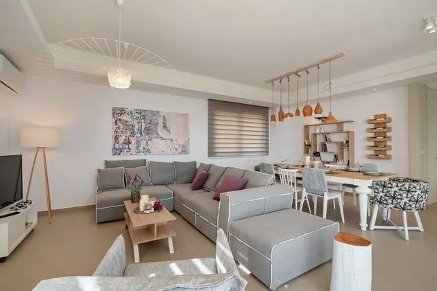 Mountainside Villa With Private Pool and Kids Playground Walk to Restaurant - Oda