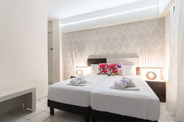 Mouria Studios & Apartments - Oda