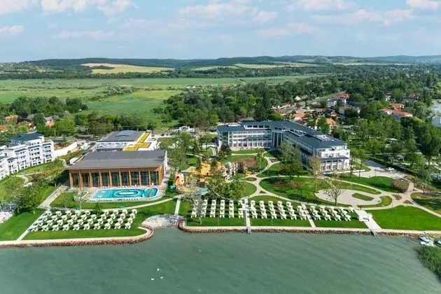 Mövenpick Balaland Resort Lake Balaton - Plaj