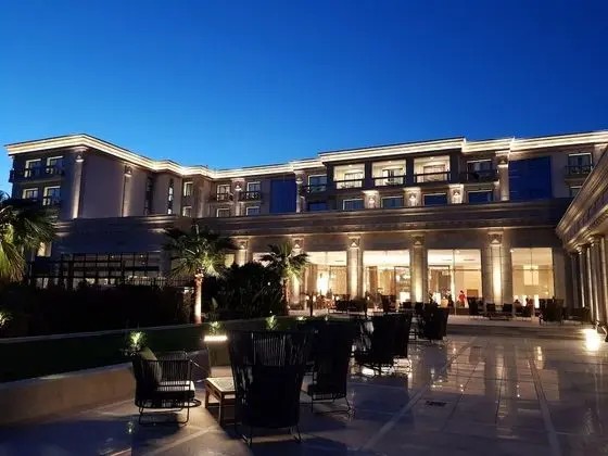 Mövenpick Hotel du Lac Tunis