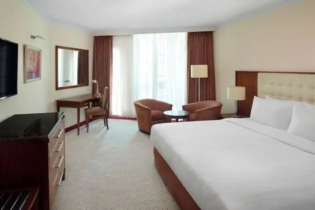 Mövenpick Hotel Karachi - Oda