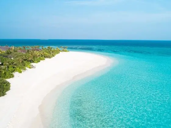 Mövenpick Resort Kuredhivaru Maldives - Plaj