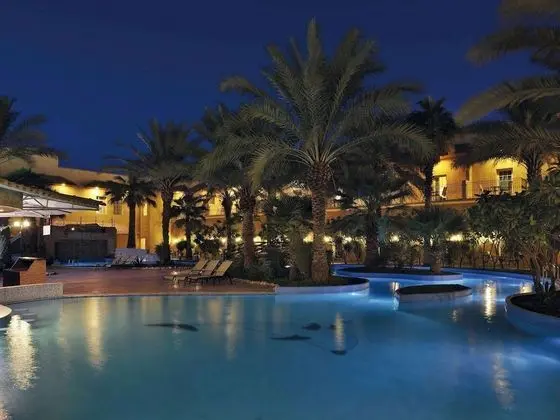 Mövenpick Hotel Kuwait - Havuz
