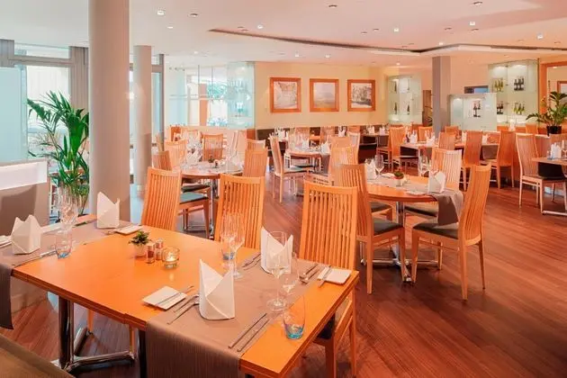 Movenpick Hotel Munchen Airport