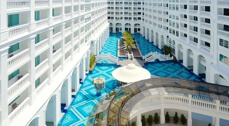 Mövenpick Myth Hotel Patong Phuket - Öne Çıkan Resim
