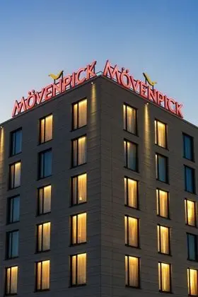 Mövenpick Hotel Stuttgart Messe & Congress - Dış Mekan