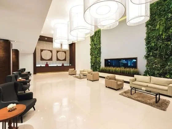 Mövenpick Suriwongse Hotel Chiang Mai - Dış Mekan