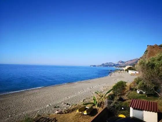 Movida Sea Forza D'Agrò - Taormina