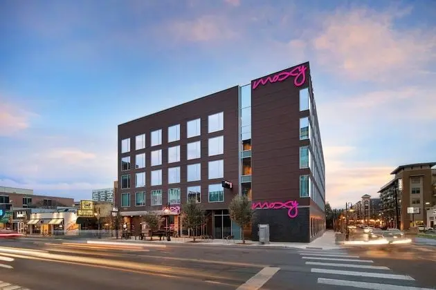 Moxy Austin - University, a Marriott Hotel