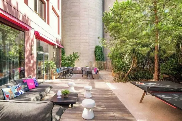 Moxy Bordeaux Hotel, a Marriott Hotel - Dış Mekan