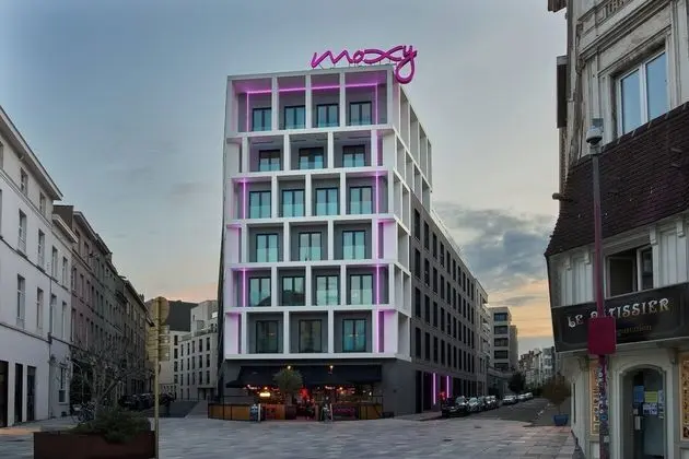 Moxy Brussels City Center, a Marriott Hotel - Dış Mekan